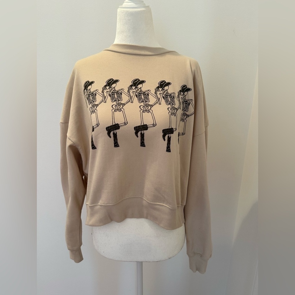 ALTARD STATE Dancing Skelton cowboy crew neck women’s size xs